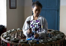 Pin Peat Class in Phnom Penh, Cambodia - Commission for Cambodian Living Arts - Charity work (2013) © Aga Cebula