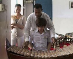 Pin Peat Class in Phnom Penh, Cambodia - Commission for Cambodian Living Arts - Charity work (2013) © Aga Cebula