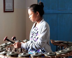 Pin Peat Class in Phnom Penh, Cambodia - Commission for Cambodian Living Arts - Charity work (2013) © Aga Cebula